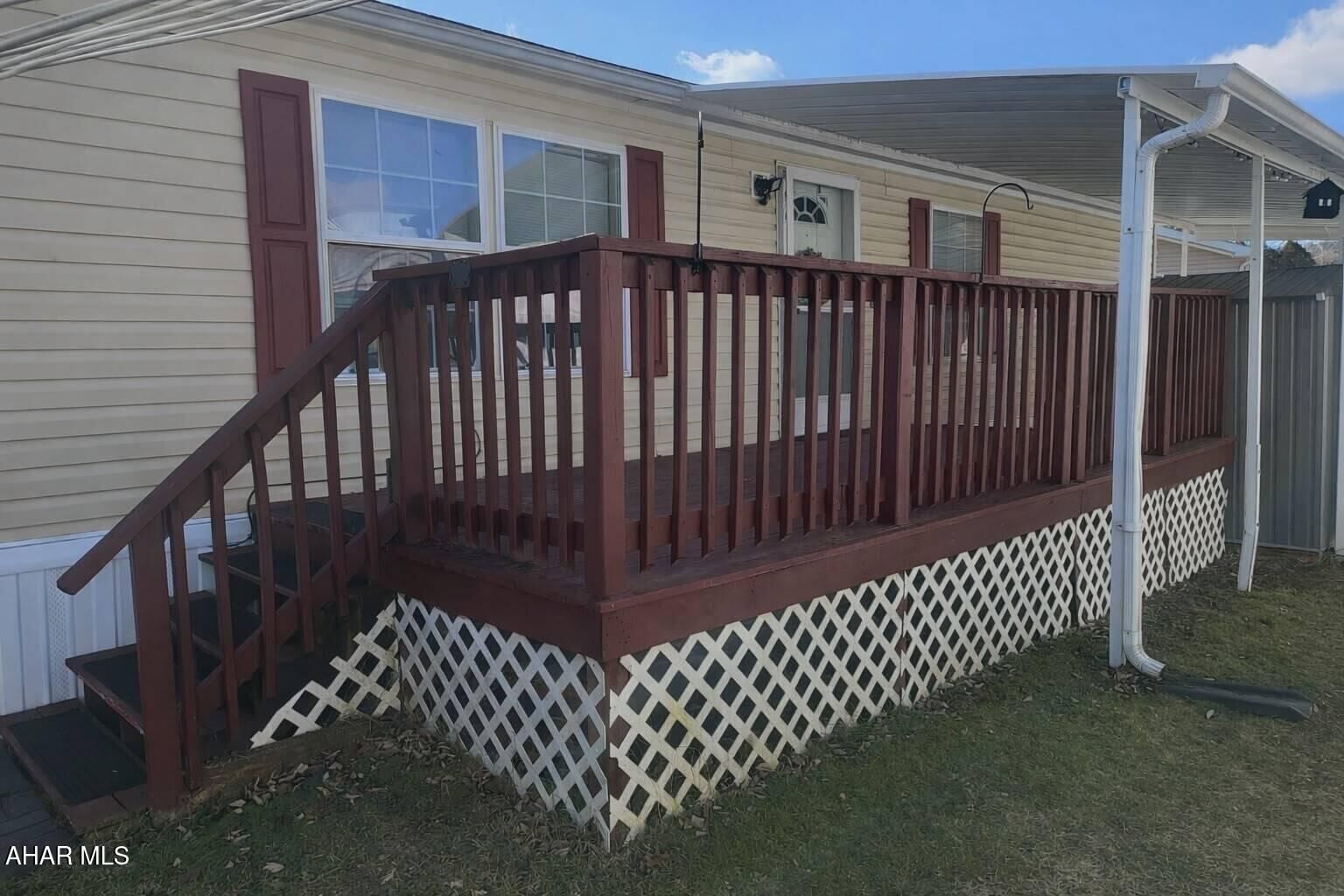 Property Photo:  811 Short Drive  PA 16601 