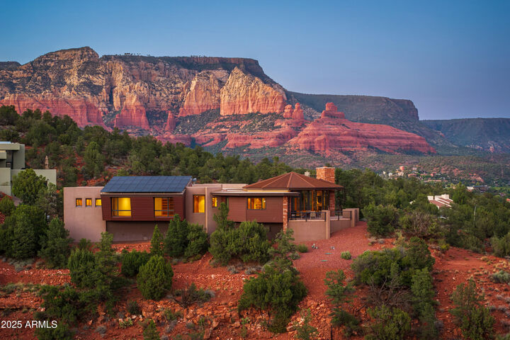 820 Laurel Spur --  Sedona AZ 86336 photo