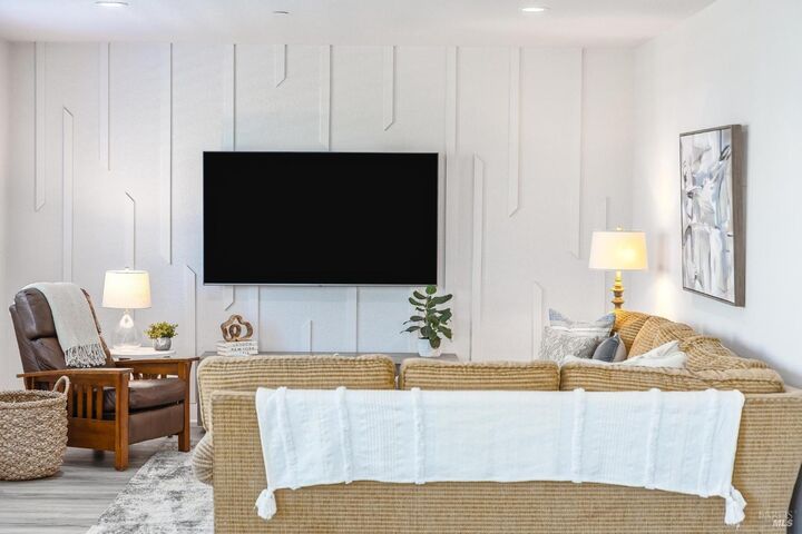 Property Photo:  816 Cosmos Drive  CA 95687 