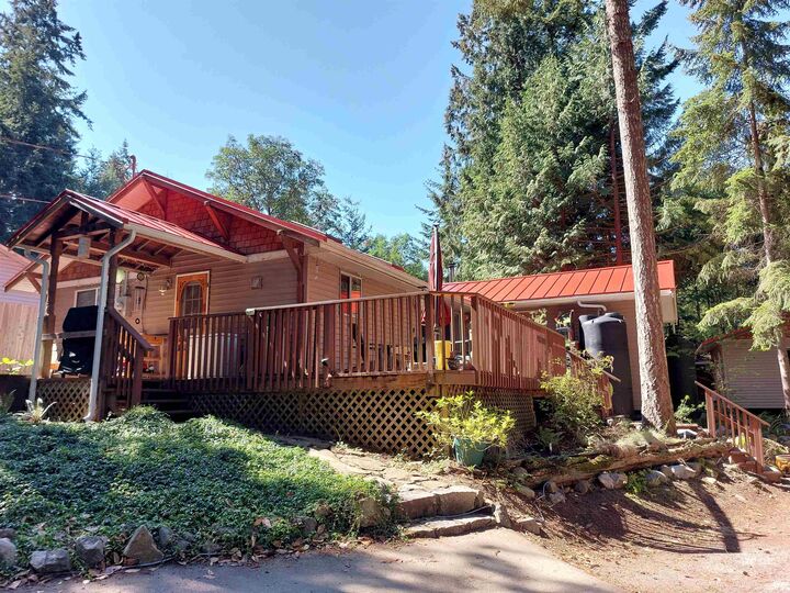 Property Photo: 559 Blitz Road BC V0N 2J1