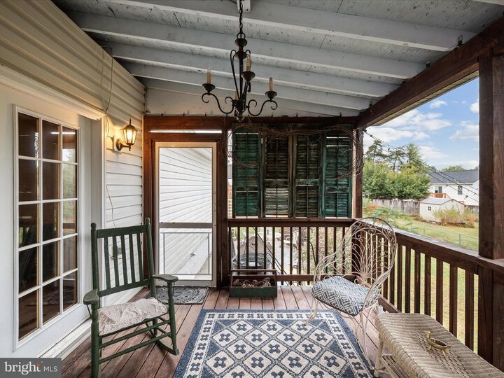 Property Photo: 306 Ford Circle WV 25428