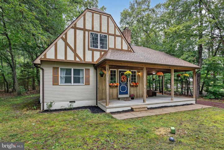 Property Photo:  699 W Piney Hollow Road  NJ 08094 