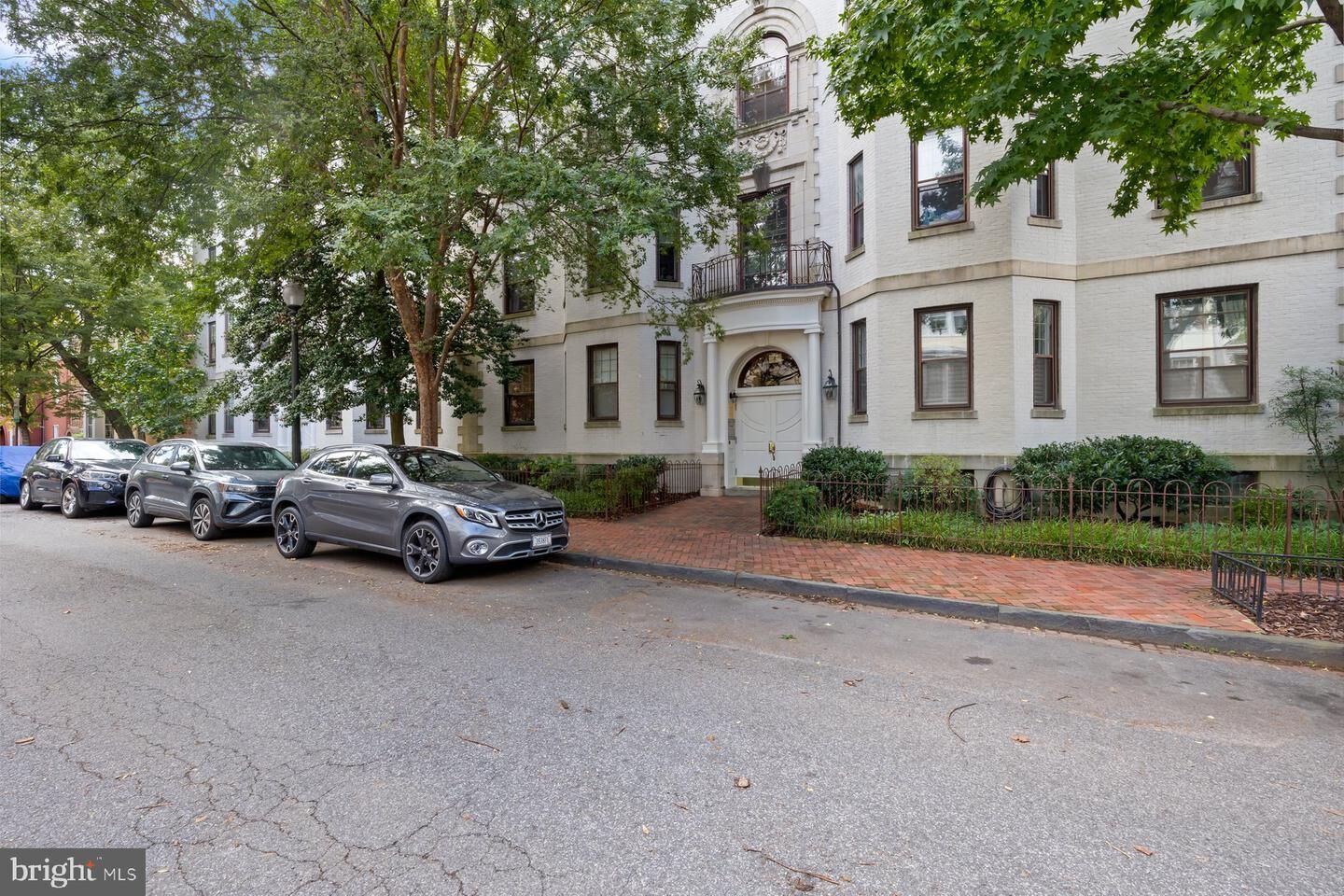 Property Photo:  3020 Dent Place NW 30W  DC 20007 