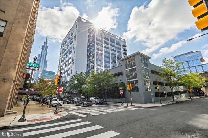 Property Photo: 2200 Arch Street 612 PA 19103