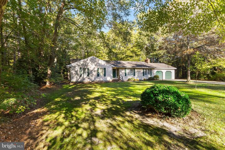 Property Photo: 7328 Topaz Court MD 21830