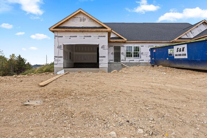 Property Photo:  2105 Willow Hill Dr  VA 22801 