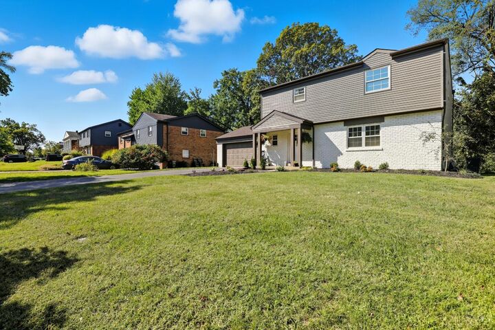 Property Photo: 2083 Forestcrest Way OH 45244