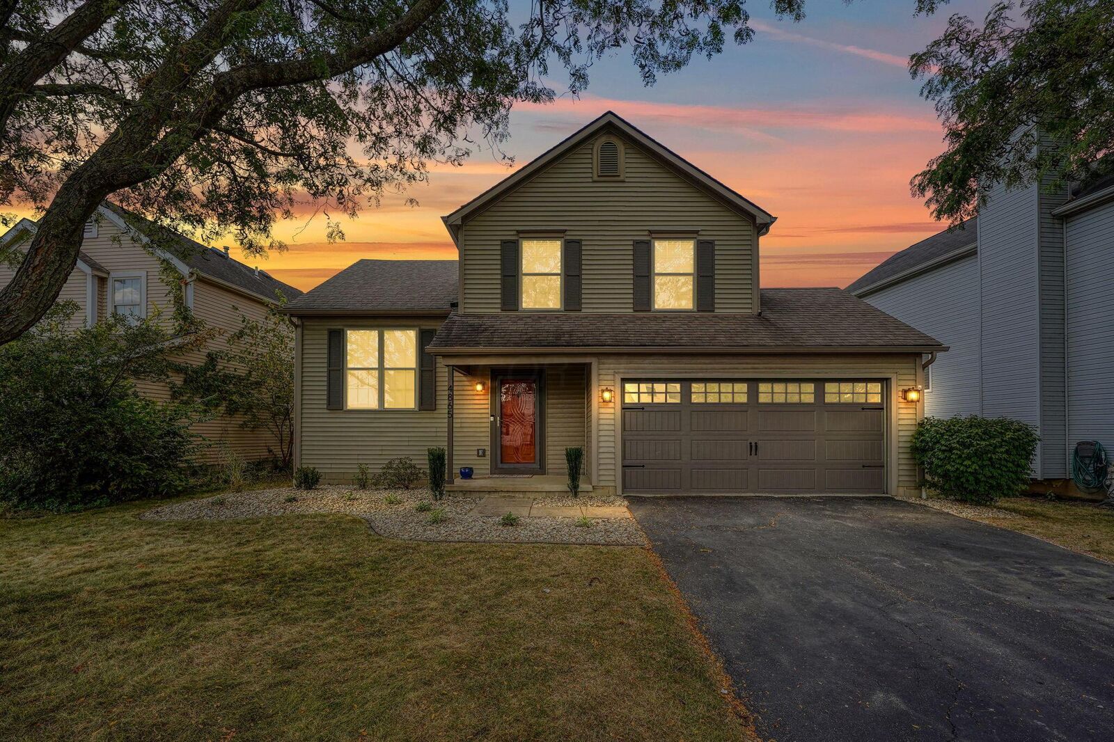 Property Photo:  4865 Ballentine Drive  OH 43110 