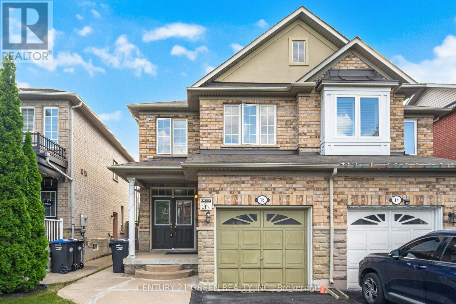 Property Photo:  16 Cherryplum Way  ON L6S 6J8 
