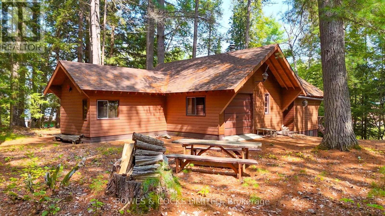 Property Photo:  915 Madawaska River Drive  ON K0J 1L0 