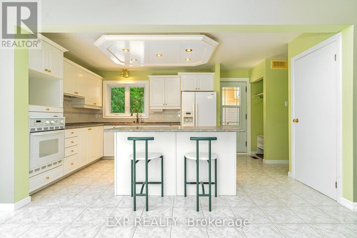 Photo de la propriété:  2577 Regional 174 Road  ON K4C 1E5