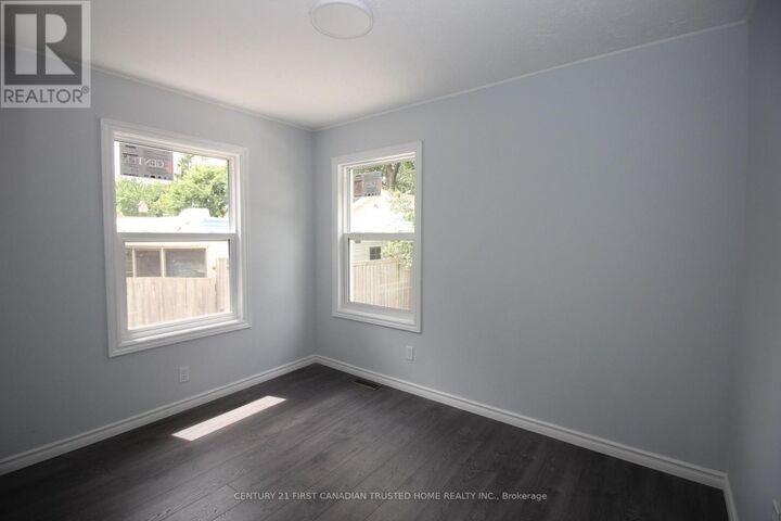 Property Photo: 633 Confederation Street ON N7T 2C6