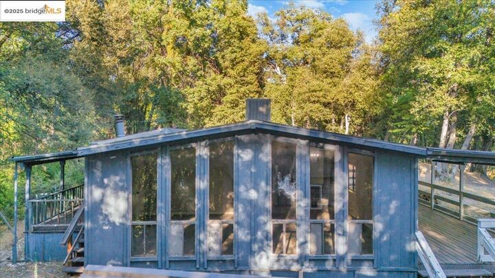 Property Photo: 22830 Lazy Z Ln CA 95370