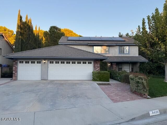 Property Photo:  44128 Fine Circle  CA 93536 