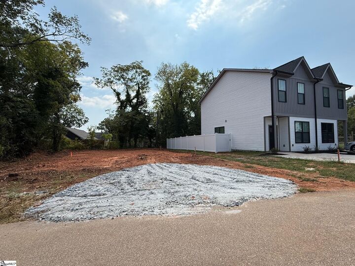 Property Photo:  15 Scott Street Units A&Ampb  SC 29611 