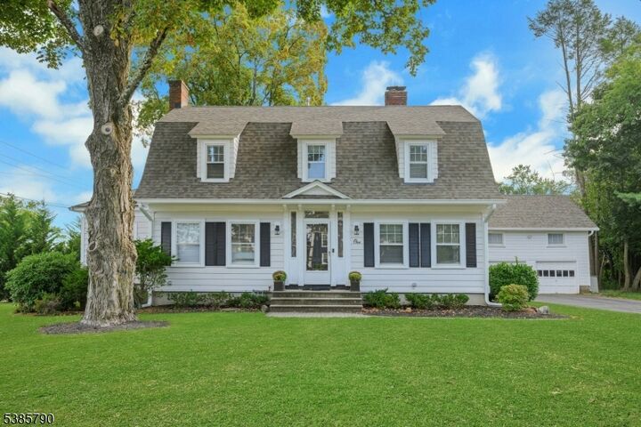 1 Lenape Ct  Pequannock Twp. NJ 07444 photo