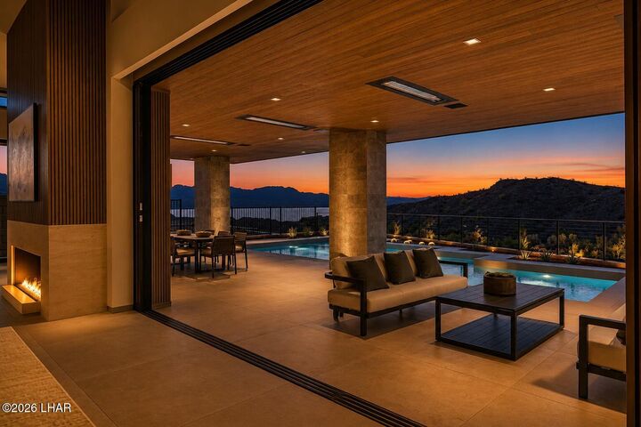 Property Photo: 2437 Wren Cove Way AZ 86406