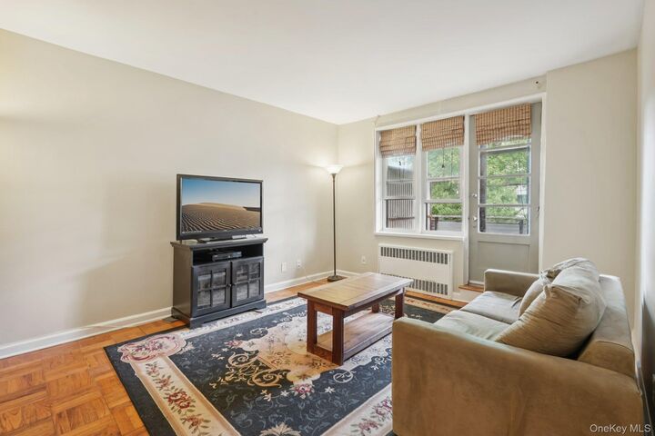 Property Photo: 315 King Street 1L NY 10573
