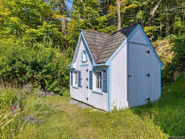 Property Photo:  41 Vista Maria Road  NY 12420 