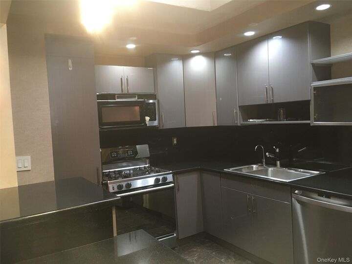 Property Photo: 14-04 Michael Place 113U NY 11360