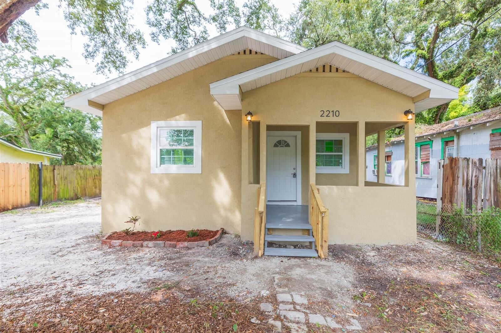 Property Photo: 2210 N 64th Street FL 33619