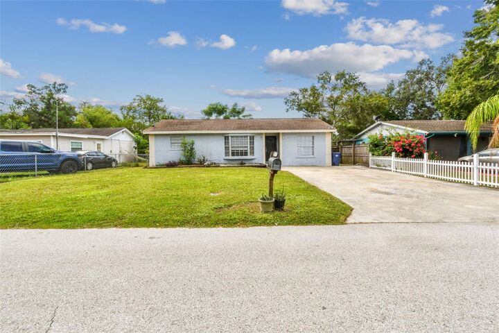 Property Photo:  4117 E Sewaha Street  FL 33617 
