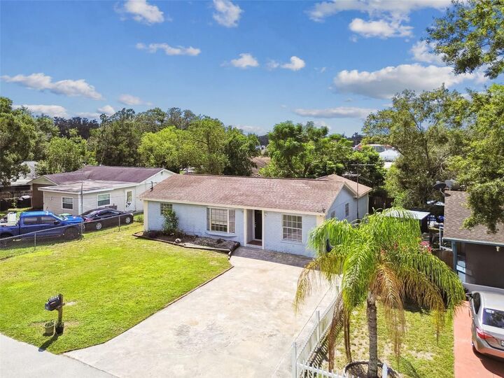 Property Photo:  4117 E Sewaha Street  FL 33617 