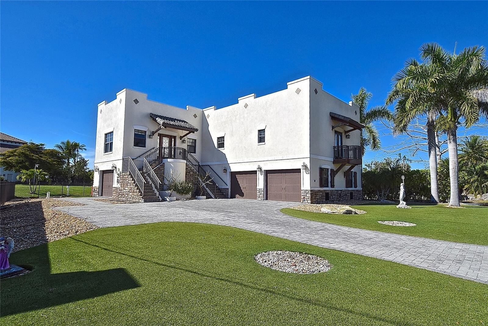 Property Photo:  302 Colonia Lane W  FL 34275 