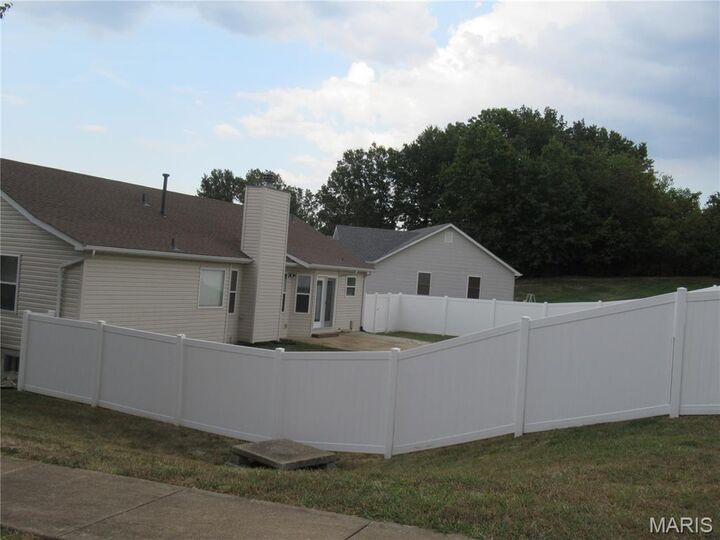 Property Photo: 2408 Mountain Peak Court MO 63069