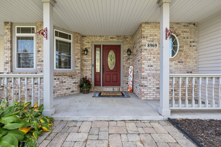 Property Photo:  8969 Deer Run Dr  WI 53002 