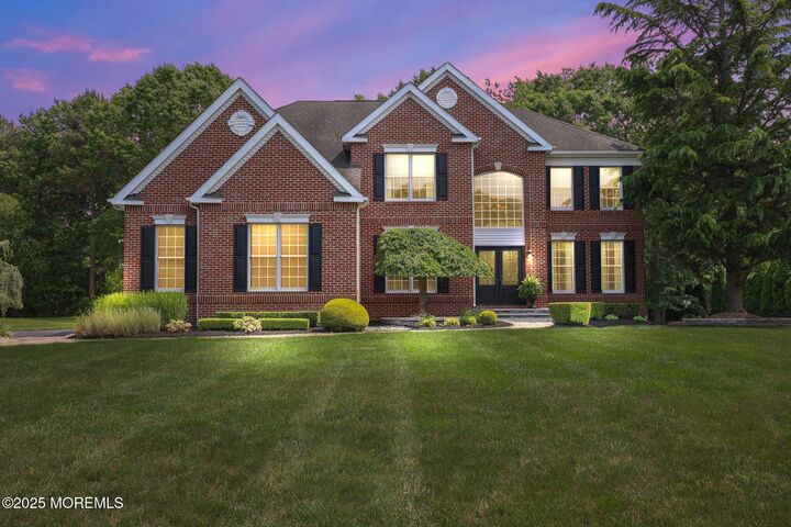 8 Mackenzie Court  Freehold NJ 07728 photo