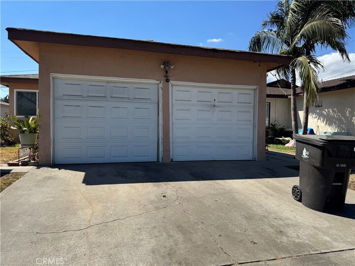 Property Photo:  3069 Pacific Avenue  CA 90806 