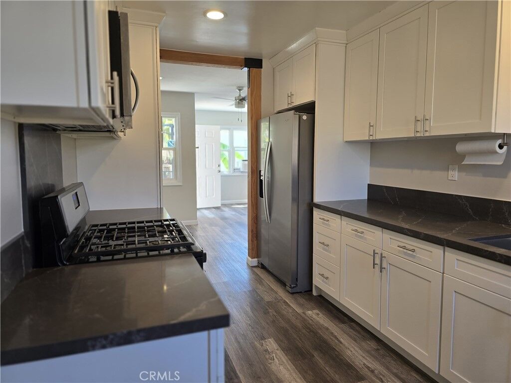 Property Photo: 546 N Batavia CA 92868