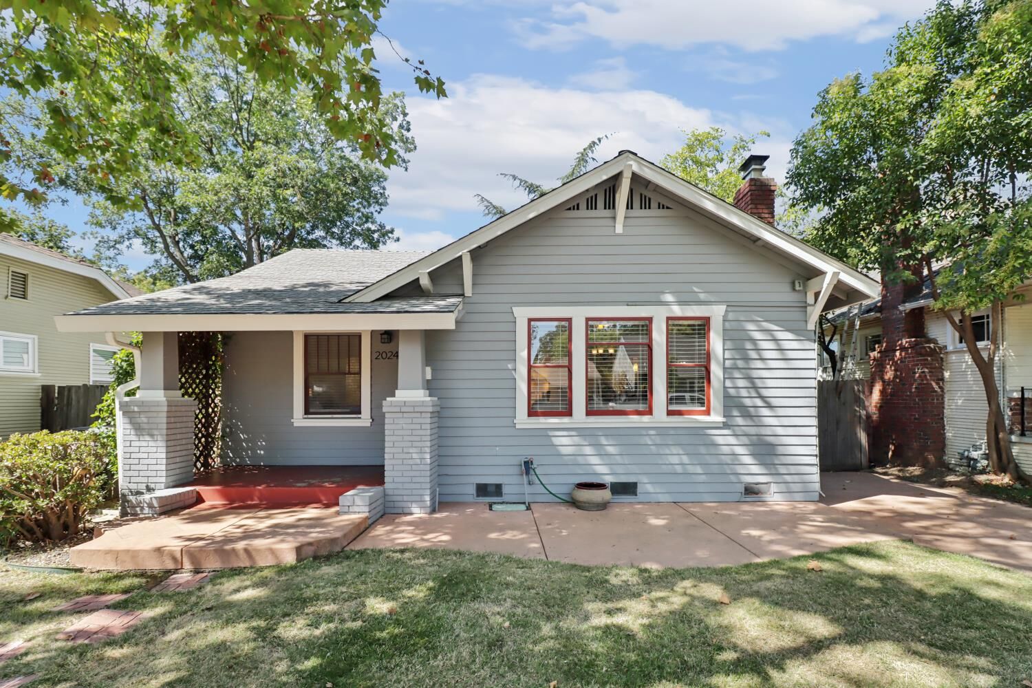 Property Photo: 2024 35th Street CA 95817