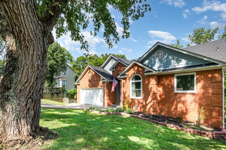 Property Photo:  4516 Raccoon Trl  TN 37076 