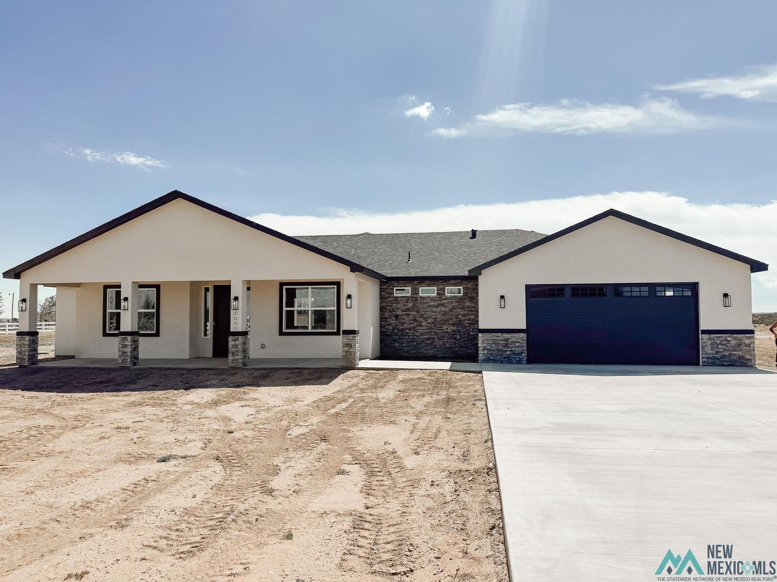 Property Photo:  2005 N Tagwood Lane  NM 88220 