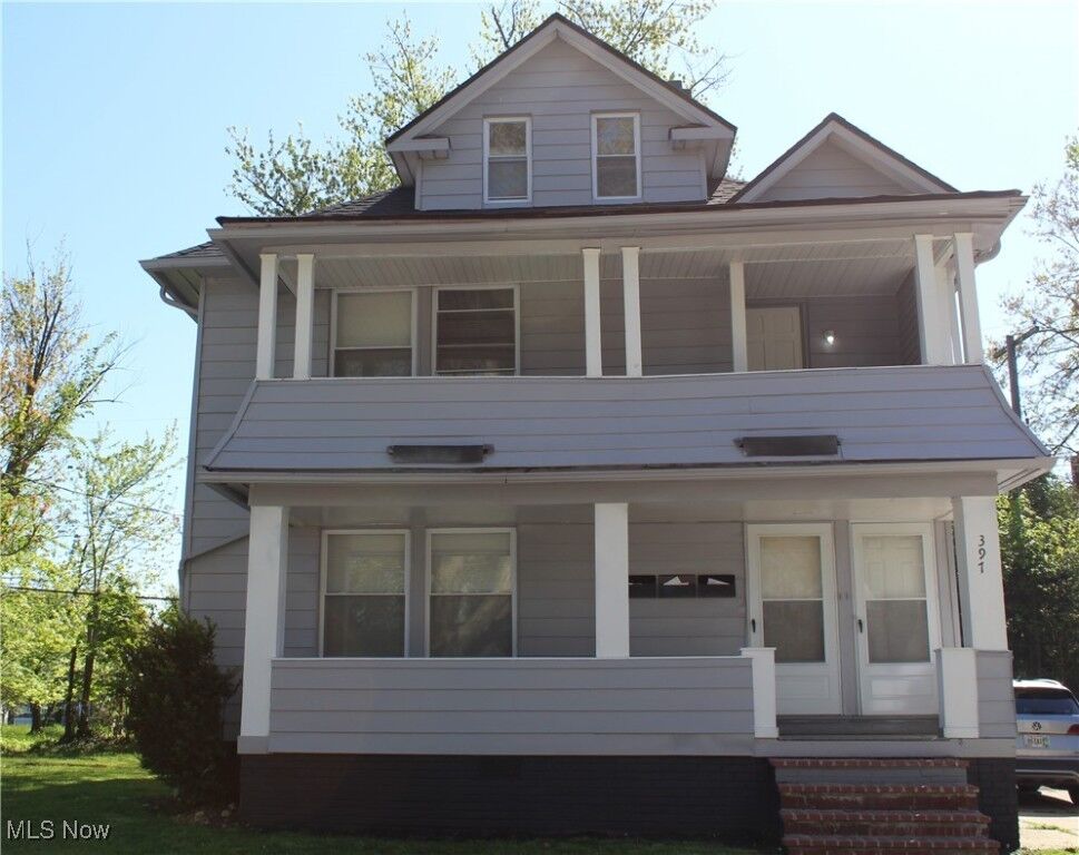 Property Photo:  397 E 148th Street 2  OH 44110 