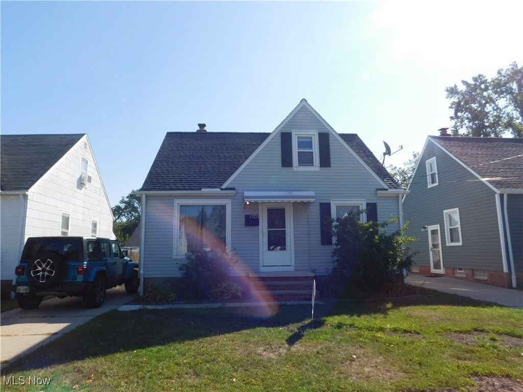 Property Photo:  1705 Douglas Road  OH 44092 