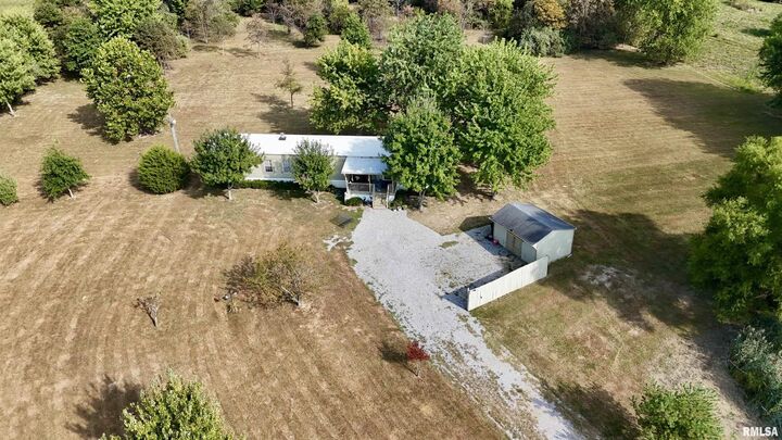 Property Photo: 16748 N Campground Lane IL 62864