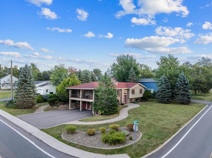 82 Goodwill Avenue  Brighton PE C1A 3E5 photo