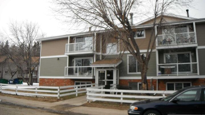 5812 61 Street 103  Red Deer AB T4N 6H4 photo