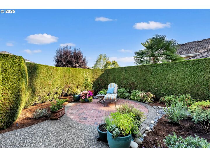 Property Photo:  13507 SE 37th St  WA 98683 
