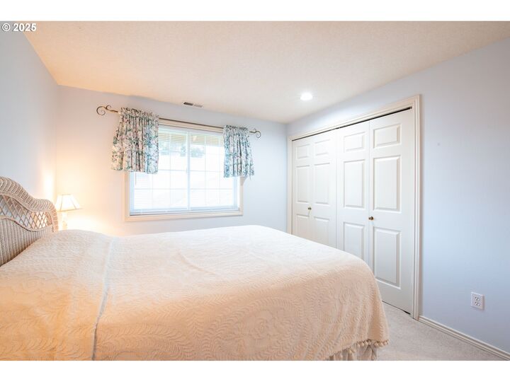 Property Photo: 604 NE 156th Ave WA 98684