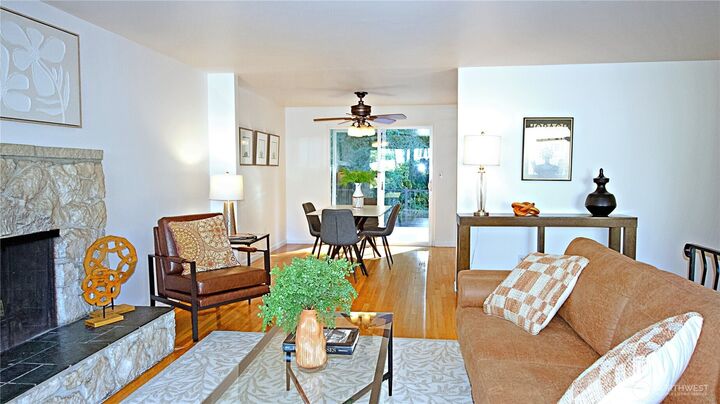 Property Photo:  16  234th Place SE  WA 98021 
