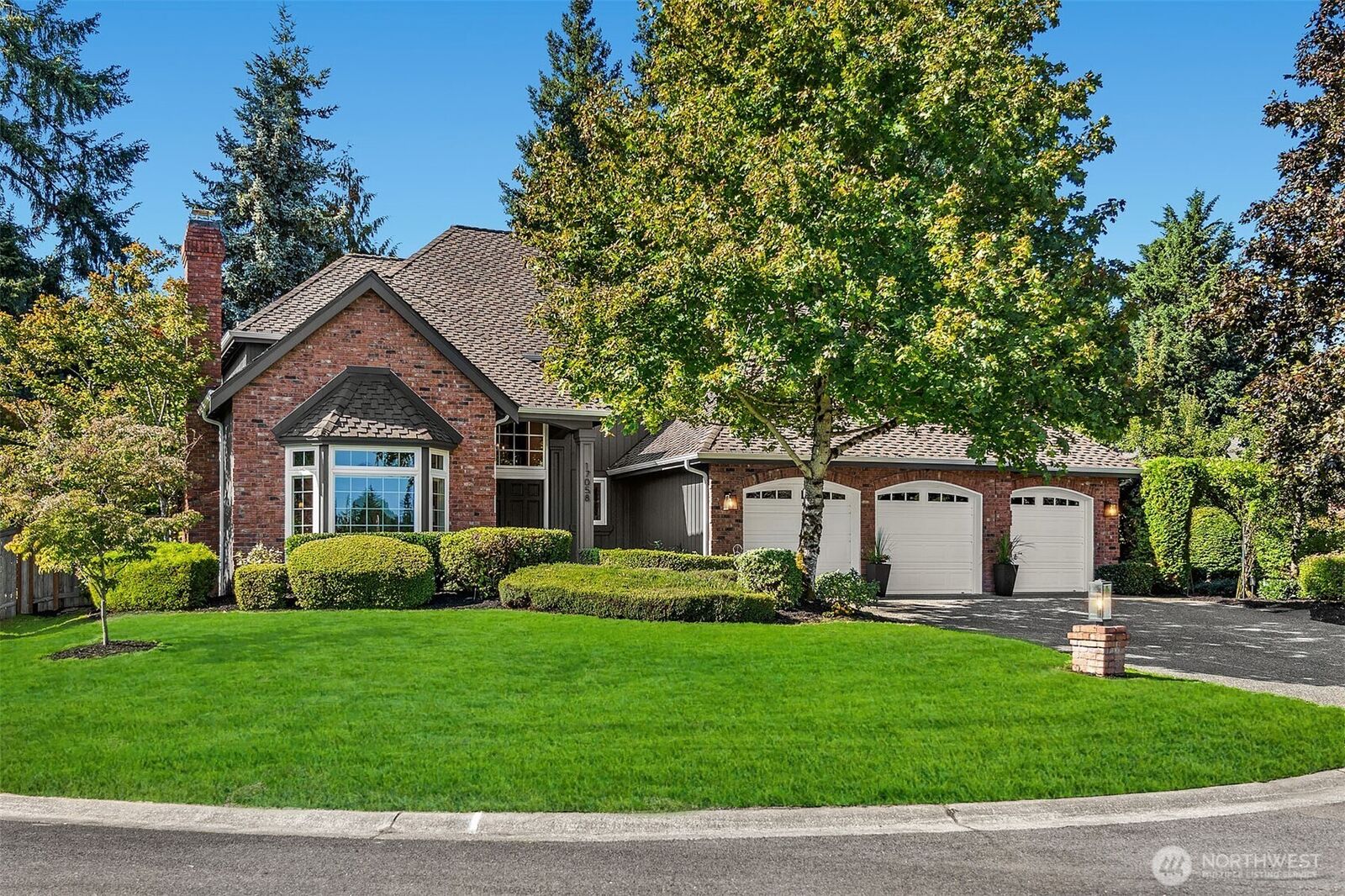 Property Photo:  17058 SE 47th Court  WA 98006 