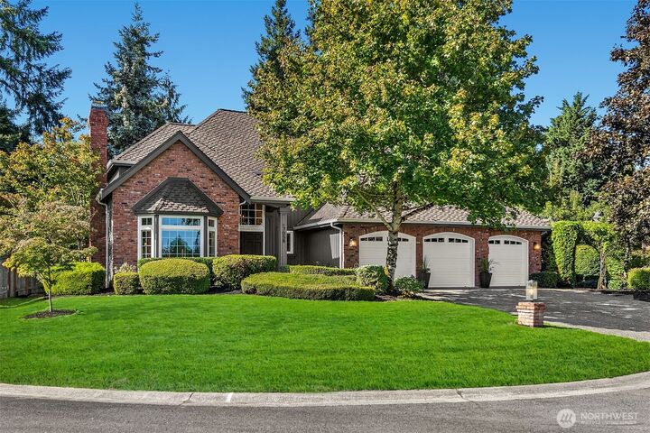 17058 SE 47th Court  Bellevue WA 98006 photo