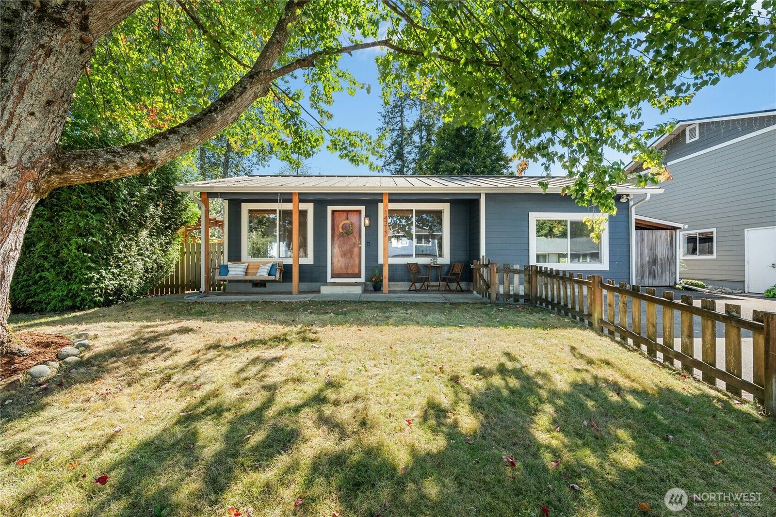 Property Photo:  14317 SE 257th Place  WA 98042 