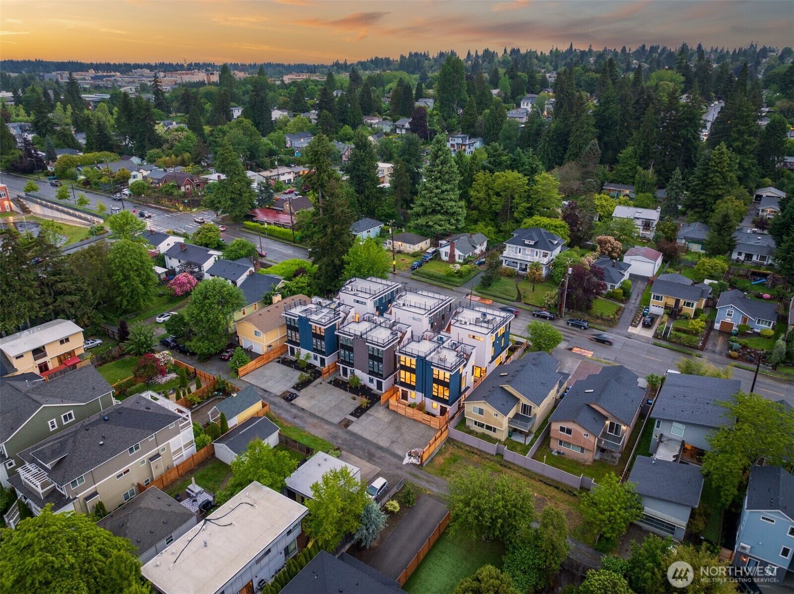 Property Photo:  8833 B  Wallingford Avenue N  WA 98103 