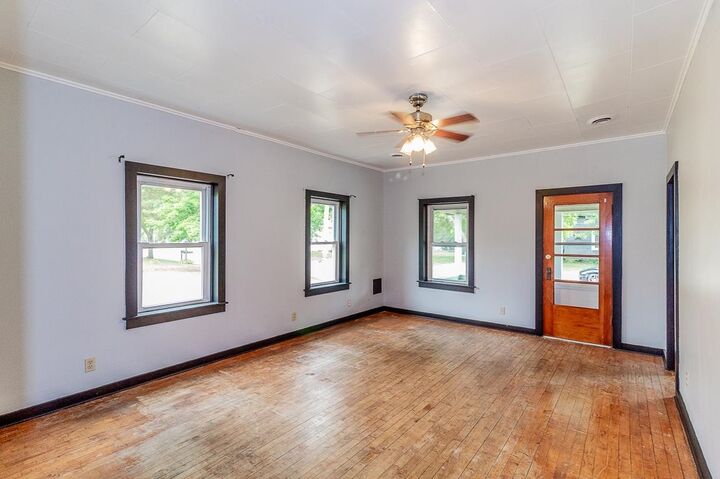 Property Photo:  111 W Parker Street  WI 54983-9066 