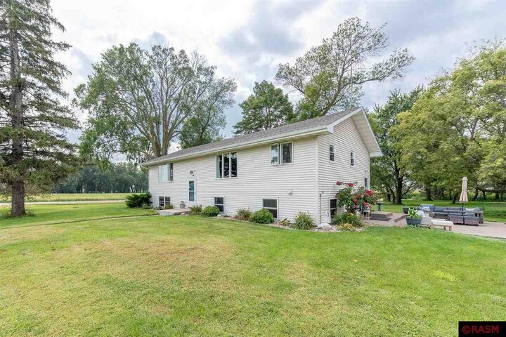 Property Photo: 37658 410th Street MN 56082